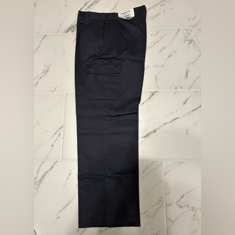 Uniform Black Chino cargo Pants for unisex. Size 8/28.